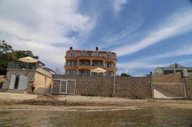 mk apartments nin Wohnung 4