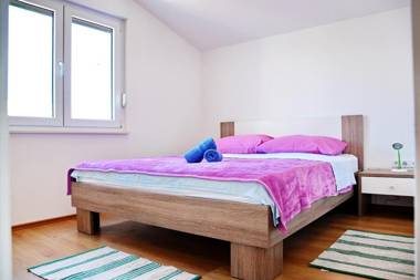 Charming apartment in Vrsi Mulo great place in Dalmatia for family vacation