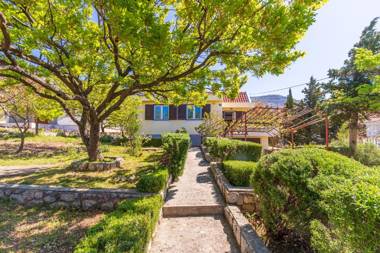 Beachfront House Nada