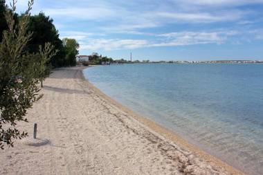 Apartments with a parking space Vrsi - Mulo Zadar - 18849
