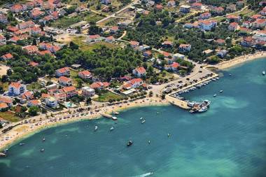 Apartments by the sea Vrsi - Mulo Zadar - 18914