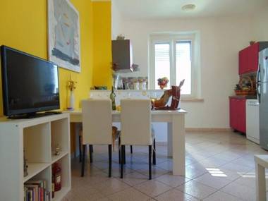 Apartment Rajka - 20m from beach