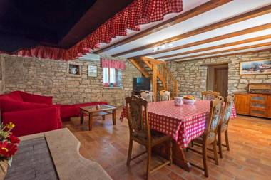 Pićanci in Bibići (Haus für 4-5 Personen)