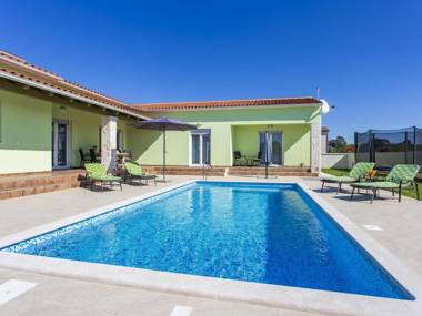 Brand new villa near Svetvincenat with private pools trampolines and fitness