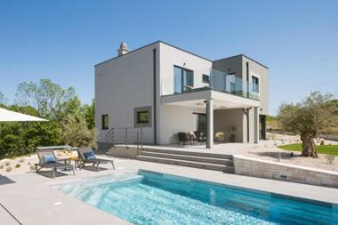 Villa Tia in Kukurini - Haus für 8 Personen