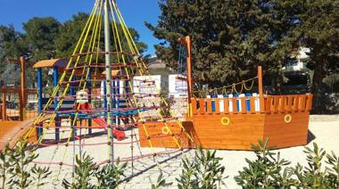 Apartments Lidija - close to sea