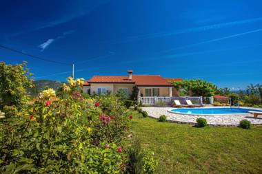 VILLA ANA - 3 bedroom villa with private pool and unspoiled natural environment