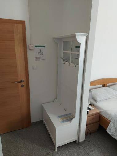 SOBE RIM BREZJE DRAVSKO