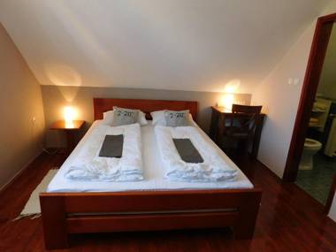 Apartments and Rooms Štefanac