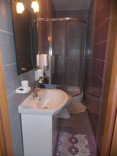 restoran i prenoćište Egghus