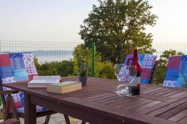 Villa Ljubini Dvori in Tucepi private pool