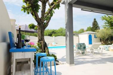 VILLA TUGARKA private pool fitness play-house great for families max 6 per.