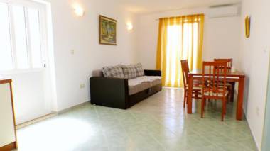 Panoramic oasis in Celina