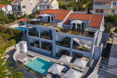 Apartments Villa Poco Loco