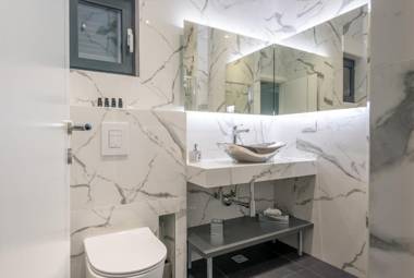 Exclusive Villa Mative