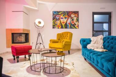 Villa Luce a luxury villa in Dubrovnik tennis court