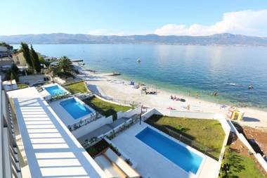Acadia Beach Villas & Apartments Slatine