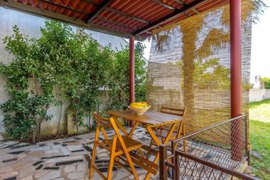 Holiday Home Snjezana