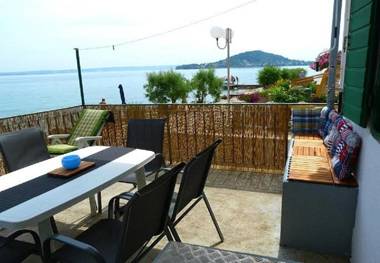 Holiday home Villa Jadran - seaview