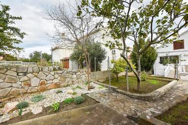 Apartments Markulin 3562