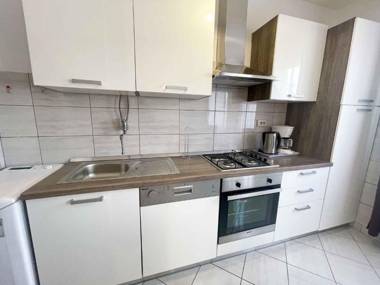 Apartments in Jadranovo 42073