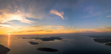 Villa Elena Deluxe mit Whirlpool und POOL am MEER