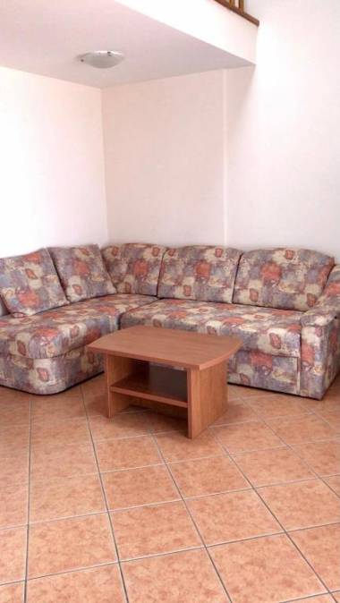 Apartment Prilaz Obali