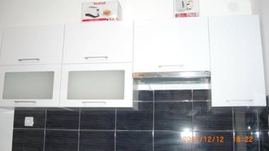 3 bedrooms appartement at Kastel Stafilic 200 m away from the beach with sea view shared pool and jacuzzi