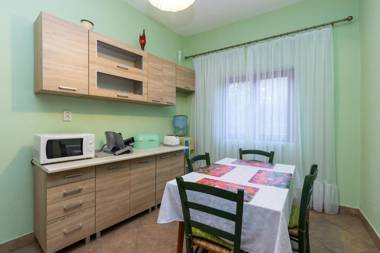 apartments TONI with free parking