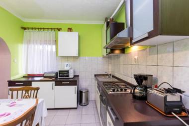 apartments TONI with free parking