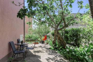 Apartment Vana - 400 m from beach