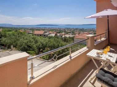 Brand new top floor apartment with balcony and view in between Split and Trogir