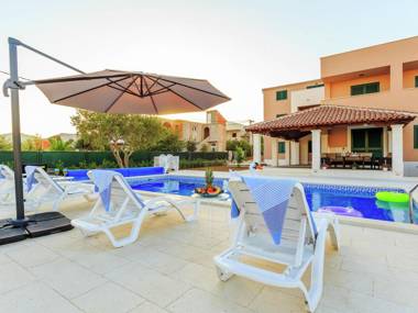 Modern Villa in Kastel Novi with Pool