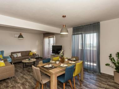 Beautiful Villa in Kastel Novi with Pool