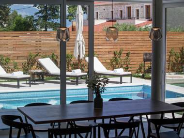 Luxurious Villa in Dalmatia with Private Pool and Garden
