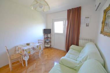 Apartments Nevija 188