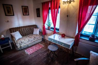 Main Road Seven Vendégház