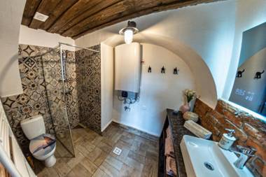 Main Road Seven Vendégház