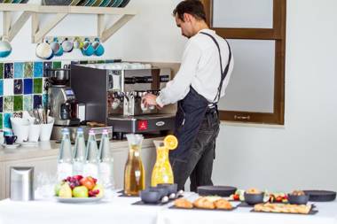 Natura Hill Panzió & Slow Food Fine Bistro