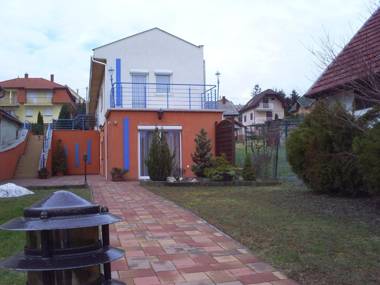 Andrea Apartmanok