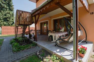 Akácfa 13 Apartman