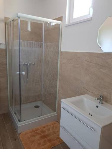 Henrietta Apartmanház