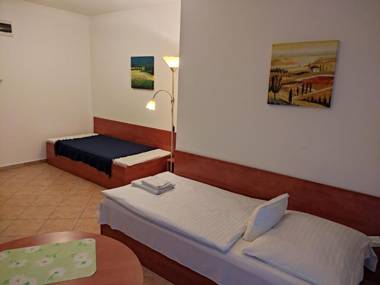 Szent Kristóf Apartmanhotel