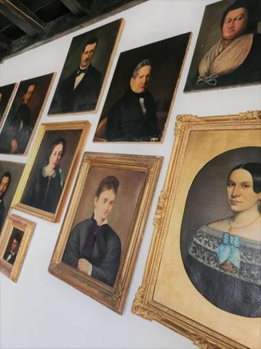 Mr Görgey Art Hotel & Pizzeria