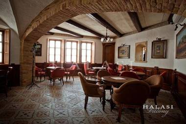 Halasi Pince Panzió