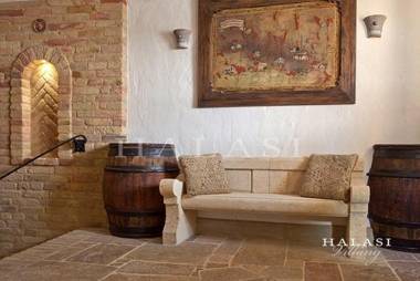 Halasi Pince Panzió