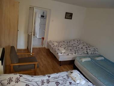 Feszty-fészek Vendégház