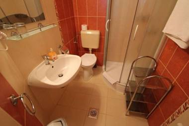 Barackvirág Panzió