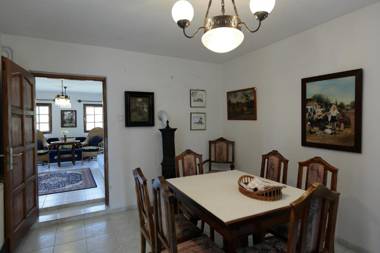 The Houses of History - anno 1830