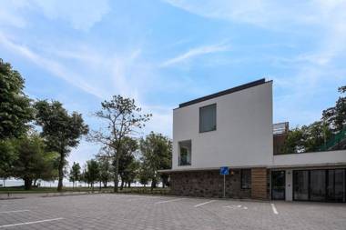 OliverLux Aparthotel